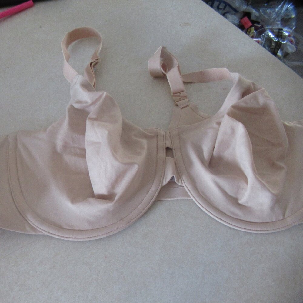 Wacoal Womens Superbly Smooth Underwire Bra 36DD nude 855342